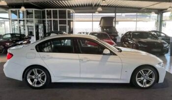 
										BMW 330e full									