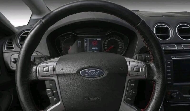 
								Ford S-MAX full									