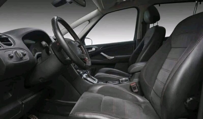 
								Ford S-MAX full									