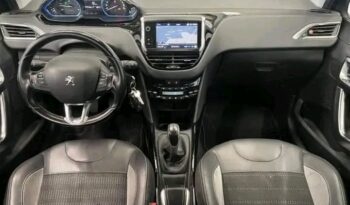 
										Peugeot 2008 full									