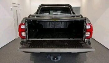 
										Toyota Hilux 2.8 Invincible full									