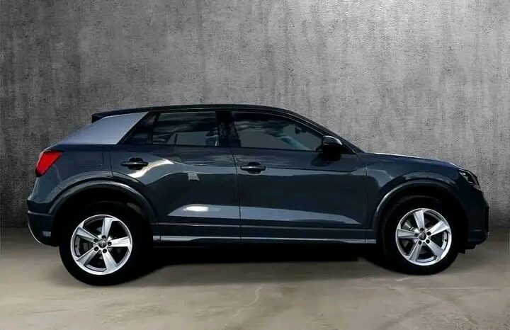 
								Audi Q2 full									