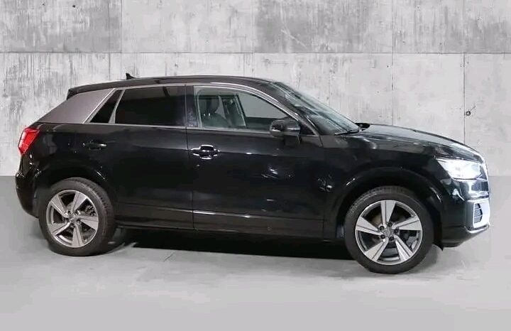 
								Audi Q2 full									