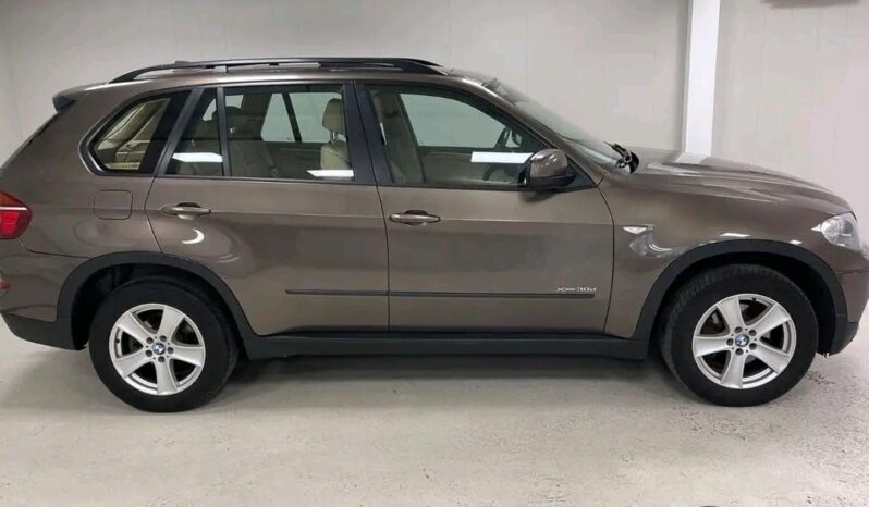 
								BMW X5 full									