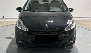 
										PEUGEOT 208 full									