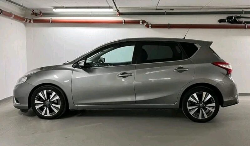 
								Nissan Pulsar full									