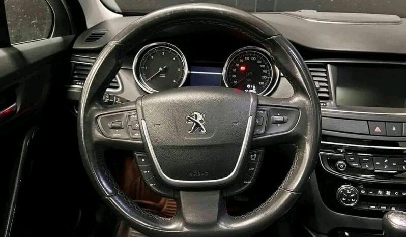 
								Peugeot 508 full									