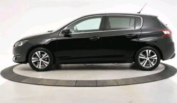 
										Peugeot 308 full									