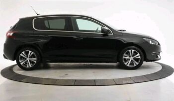 
										Peugeot 308 full									