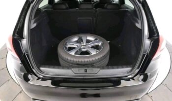 
										Peugeot 308 full									