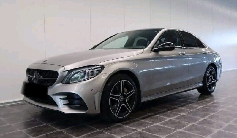 
								Mercedes-Benz Classe C full									