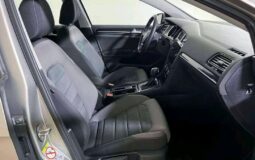 Volkswagen Golf 1.5 TGI DSG