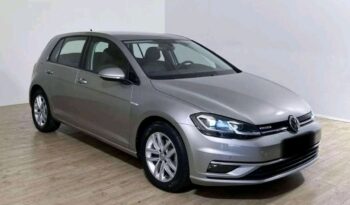 
										Volkswagen Golf 1.5 TGI DSG full									