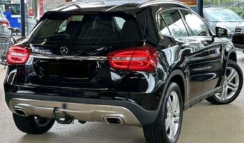 
										Mercedes-Benz GLA full									