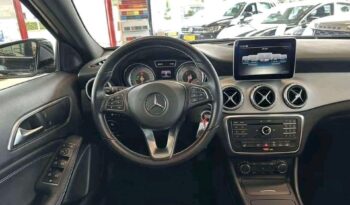 
										Mercedes-Benz GLA full									