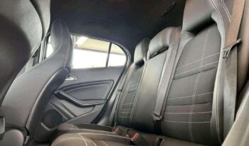 
										Mercedes-Benz GLA full									