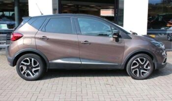 
										Renault Captur full									