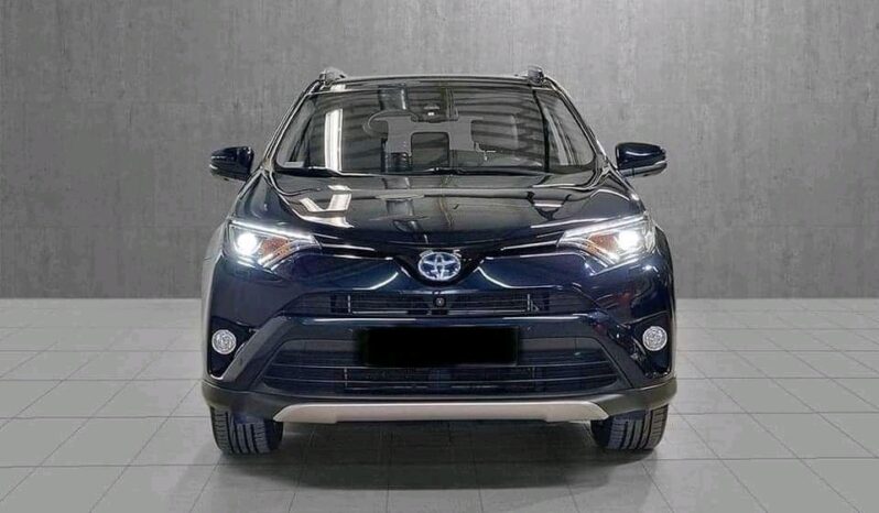 
								Toyota RAV4 full									