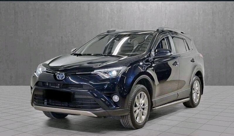 
								Toyota RAV4 full									