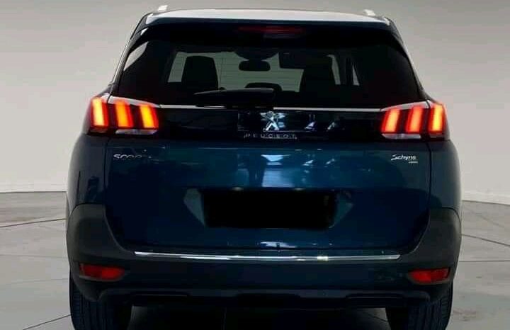 
								PEUGEOT 5008 full									