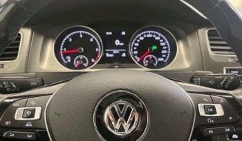 
										Volkswagen Golf full									