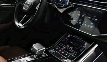 
										Audi Q8 full									