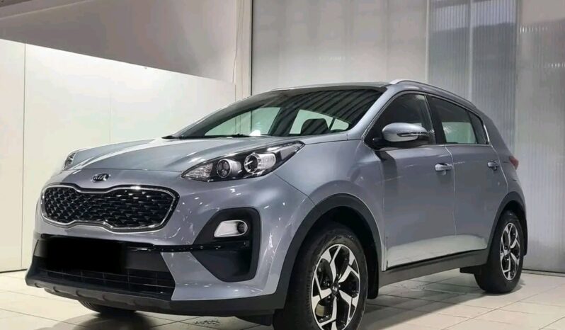 
								Kia Sportage full									