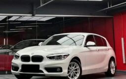 BMW118i