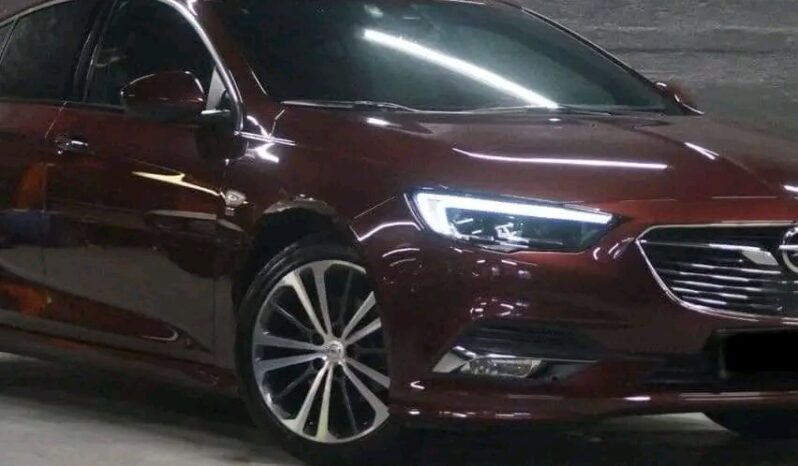 
								Opel Insignia full									