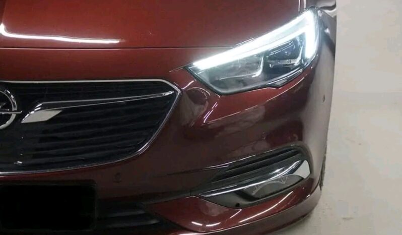 
								Opel Insignia full									