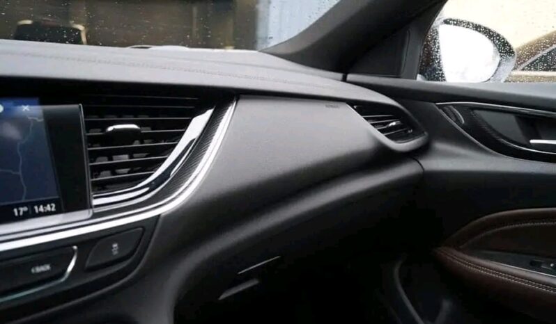 
								Opel Insignia full									