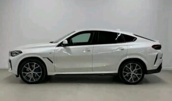 
										BMW X6 M50i full									