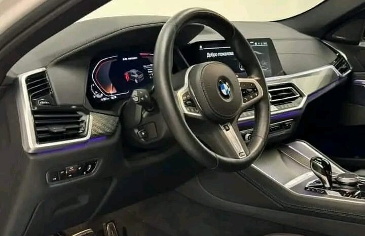 
								BMW X6 M50i full									