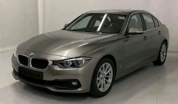 
										BMW Série 3 full									