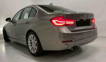 
										BMW Série 3 full									