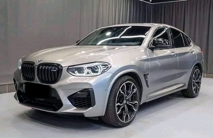 
								BMW X4 M Competition xDrive full									