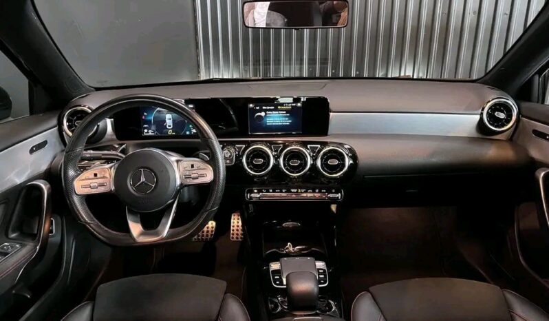 
								Mercedes-Benz Classe A full									