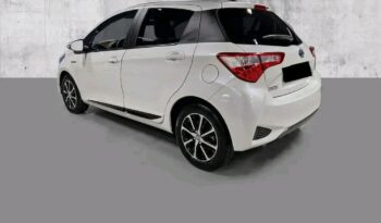 
										Toyota Yaris full									