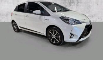 
										Toyota Yaris full									