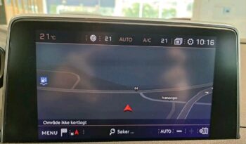 
										Peugeot 5008 full									