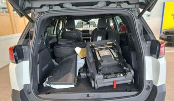 
										Peugeot 5008 full									