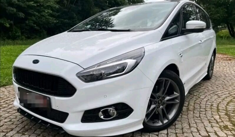 
								Ford S-Max full									