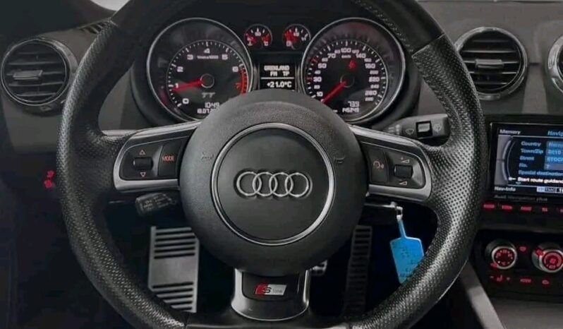 
								Audi TT 2.0 full									