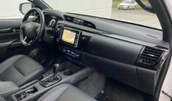 
										Toyota HiLux full									