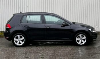 
										Volkswagen Golf full									