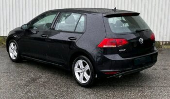 
										Volkswagen Golf full									