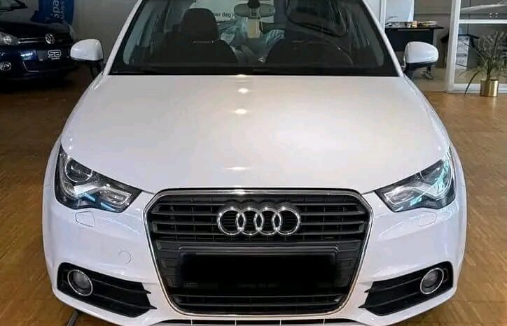 
								Audi A1 full									