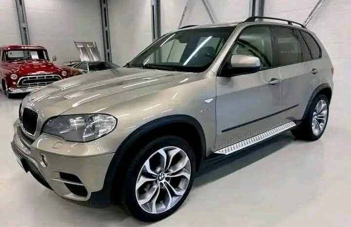 
								BMW X5 full									