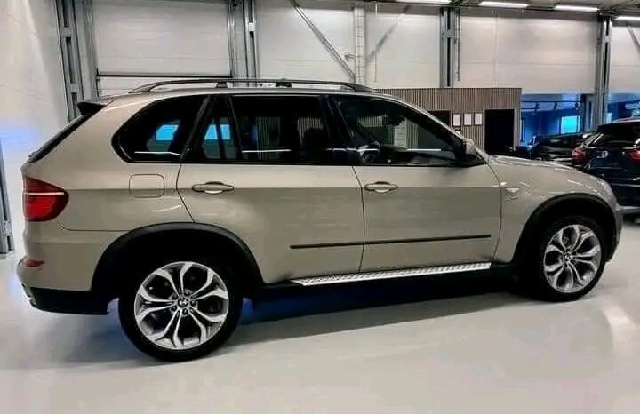 
								BMW X5 full									