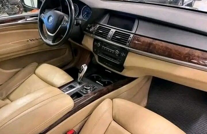 
								BMW X5 full									